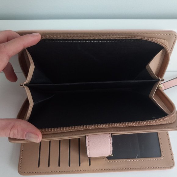 Pink wallet - Picture 3 of 4